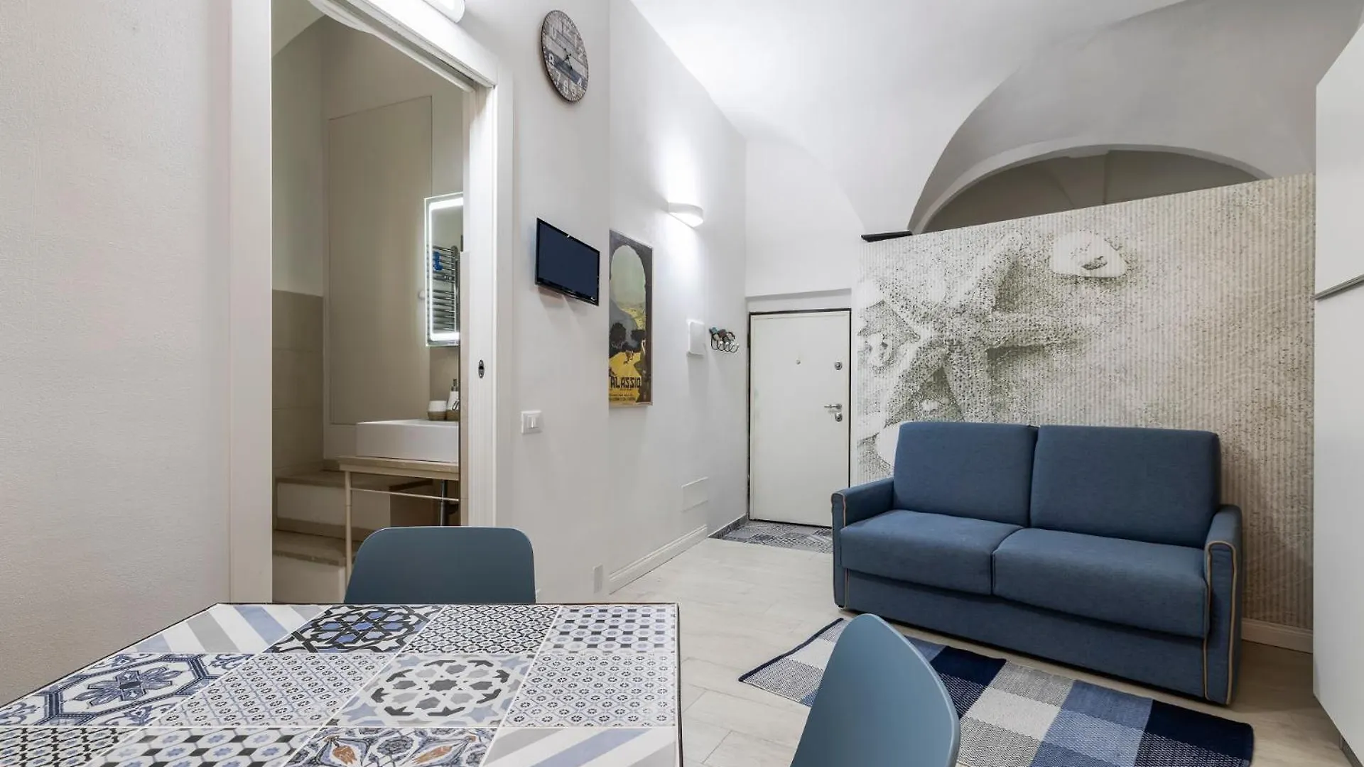 La Suite Del Monaco Marinaio Alassio