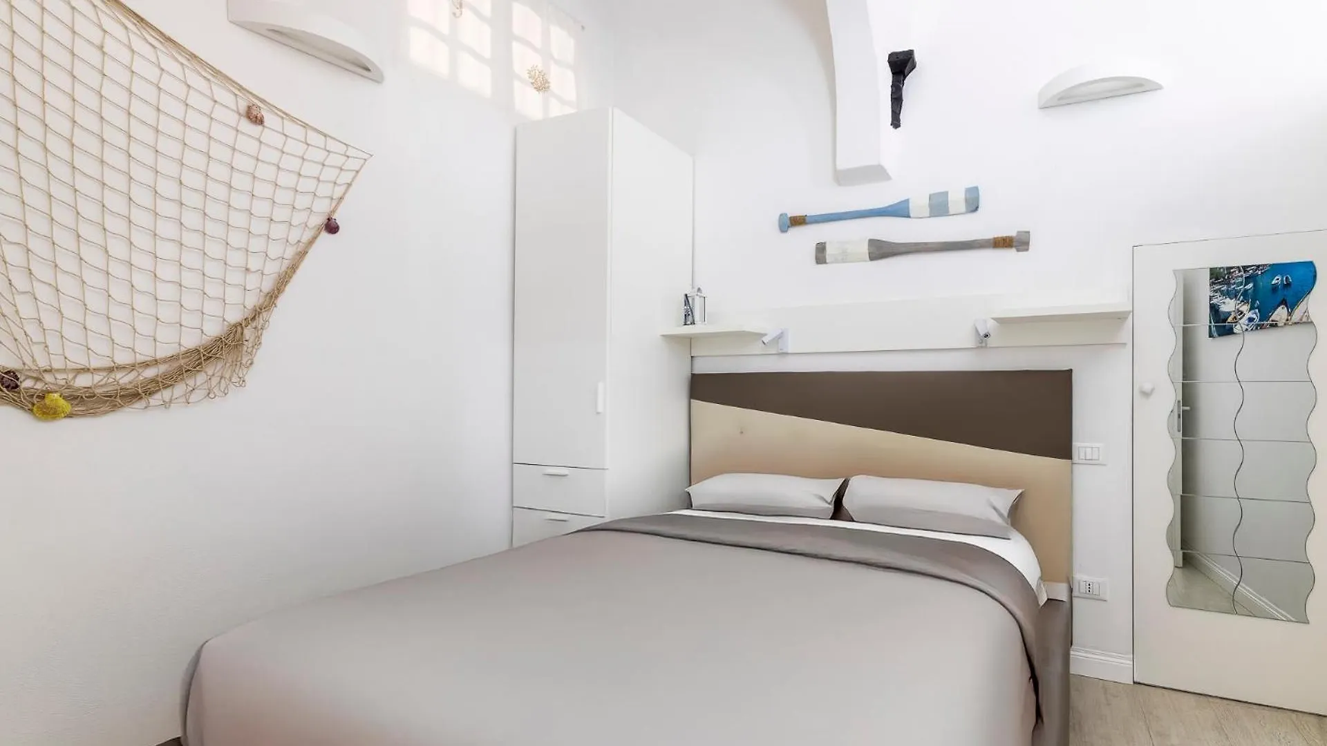La Suite Del Monaco Marinaio Alassio 0*,  Italy